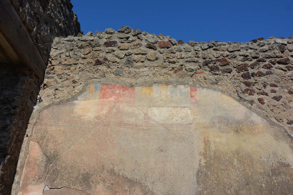VI.14.20 Pompeii. October 2019. Room 10, upper north wall at west end.
Foto Annette Haug, ERC Grant 681269 DÉCOR.
