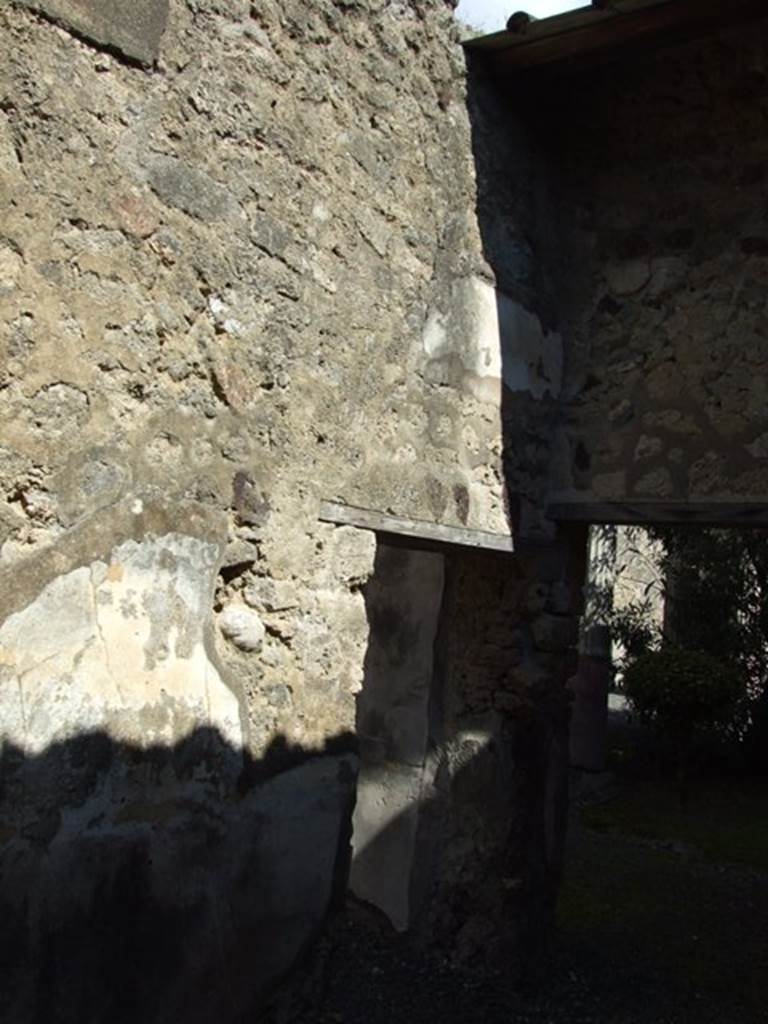 VI.14.20 Pompeii. March 2009. Looking east to doorways to room 15, and room 16.