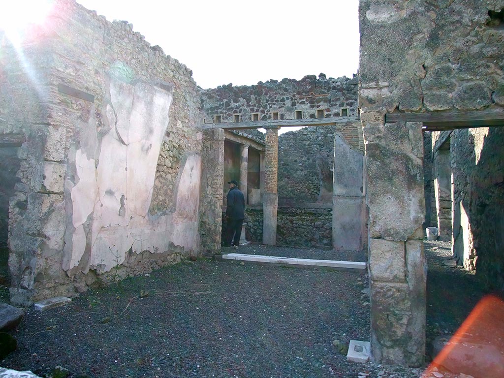 VI.14.22 Pompeii. December 2007. Room 6, tablinum and corridor to rear.