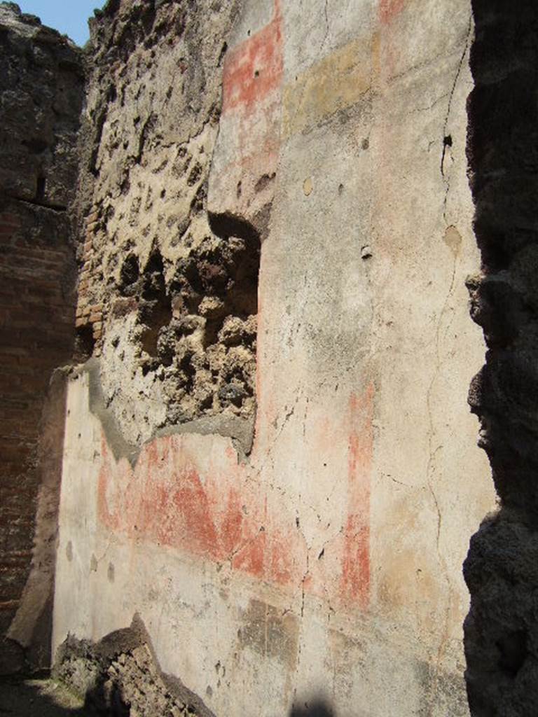 VI.14.29 Pompeii. May 2006. North wall with remains of Style III decoration.