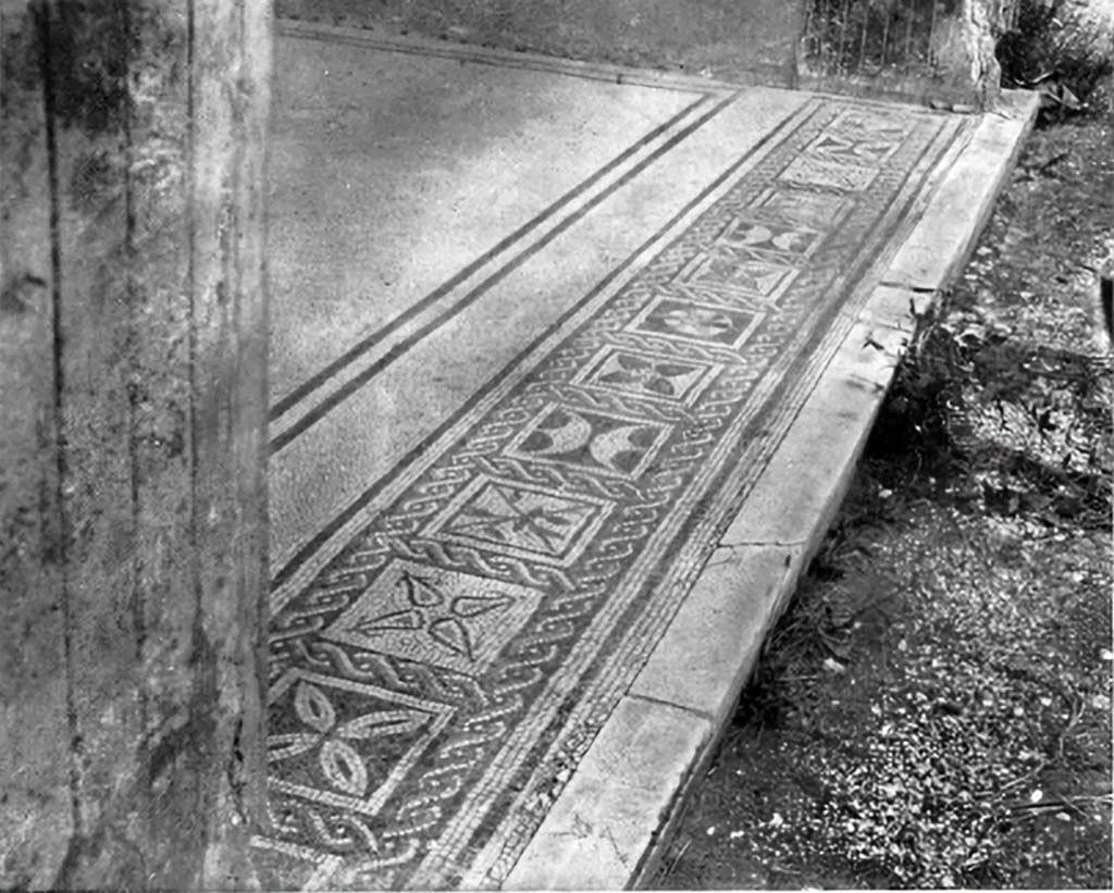VI.15.5 Pompeii. c.1930. Room 7, looking north along threshold on east side of tablinum, linking to atrium. 
See Blake, M., (1930). The pavements of the Roman Buildings of the Republic and Early Empire. Rome, MAAR, 8, (p.105, 115, 120, & Pl.36, tav.3).
