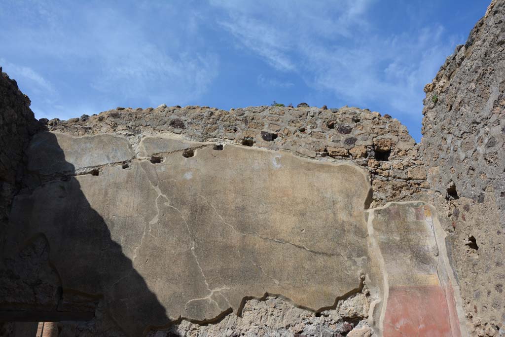 VI 15 5 Pompeii. March 2019. Oecus/triclinium 8, upper north wall.