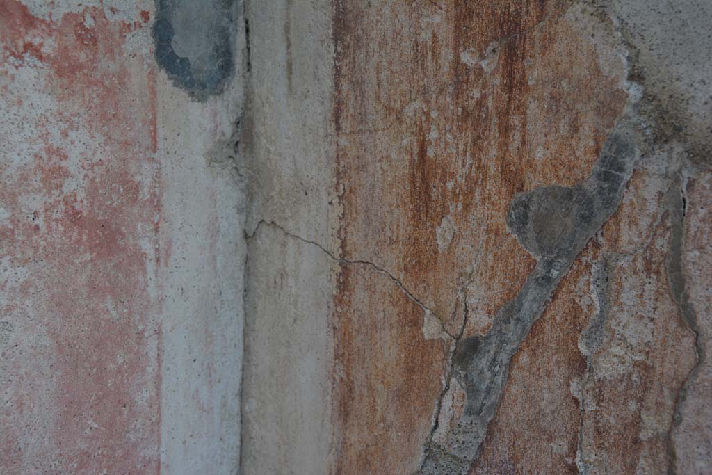 VI 15 5 Pompeii. March 2019. Cubiculum 14, detail of south wall.
Foto Annette Haug, ERC Grant 681269 DÉCOR.

