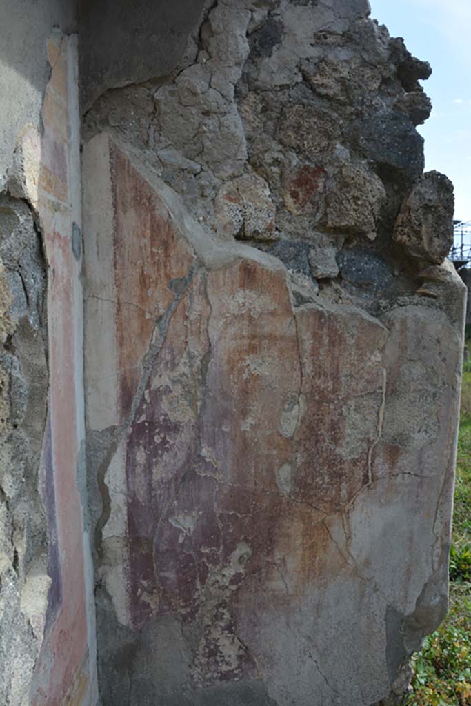 VI 15 5 Pompeii. March 2019. Cubiculum 14, east side of doorway.
Foto Annette Haug, ERC Grant 681269 DÉCOR.
