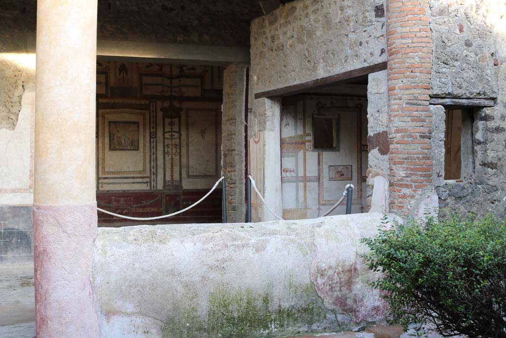 VI.15.8 Pompeii. December 2018.
Looking east from garden to portico with doorways to oecus and doorway and window of summer triclinium.
Photo courtesy of Aude Durand.