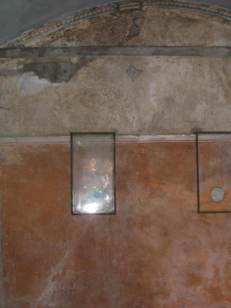 VI.16.7 Pompeii. December 2004. Room I, upper north wall.