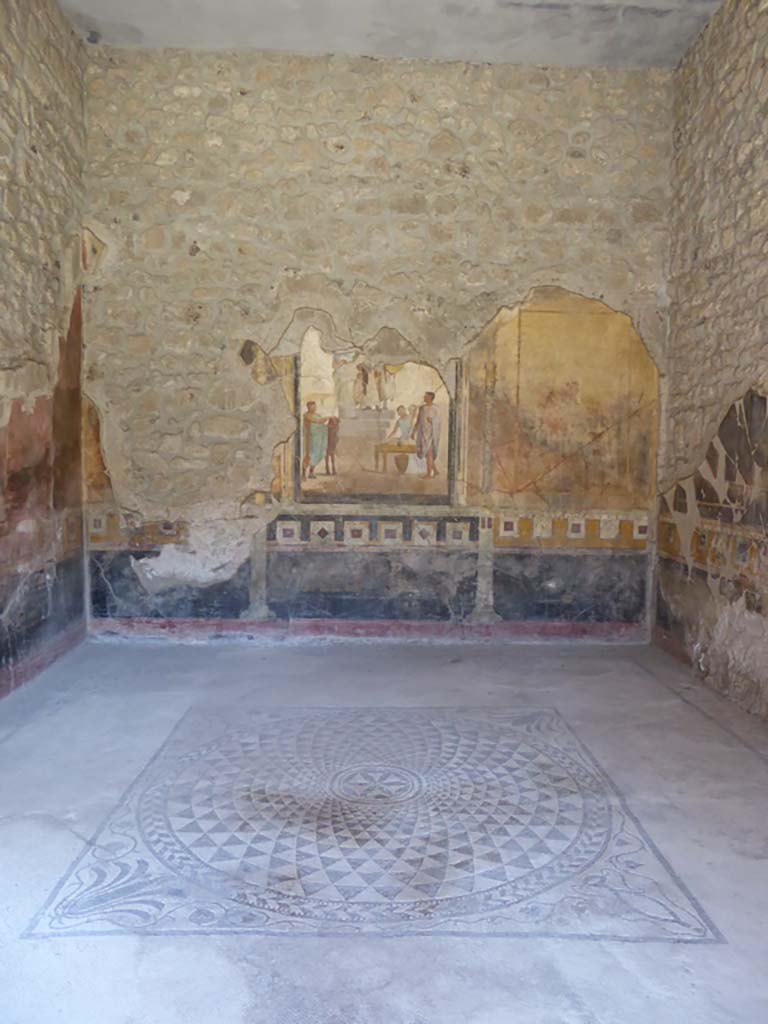 VI.16.7 Pompeii. September 2015. Room G, looking across flooring towards east wall. 
Foto Annette Haug, ERC Grant 681269 DÉCOR.
