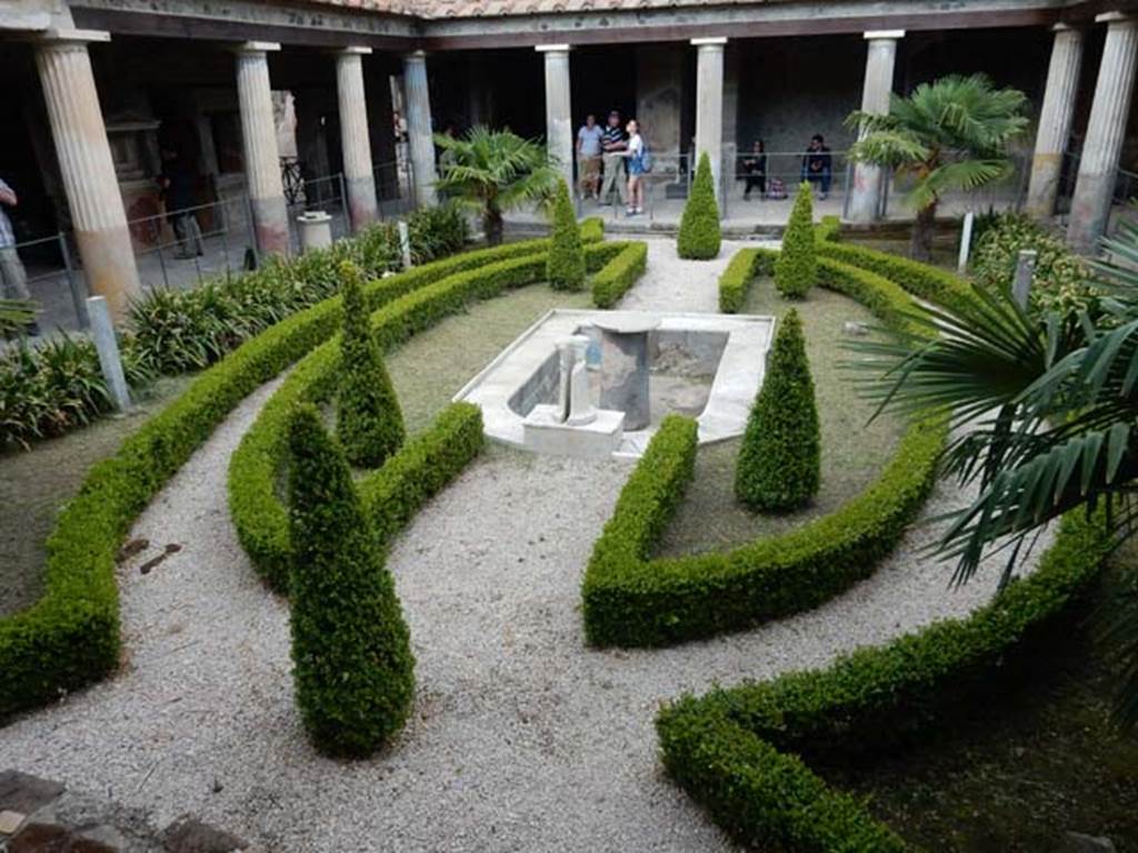 VI.16.7 Pompeii. May 2016. Looking east across garden area. Photo courtesy of Buzz Ferebee.

