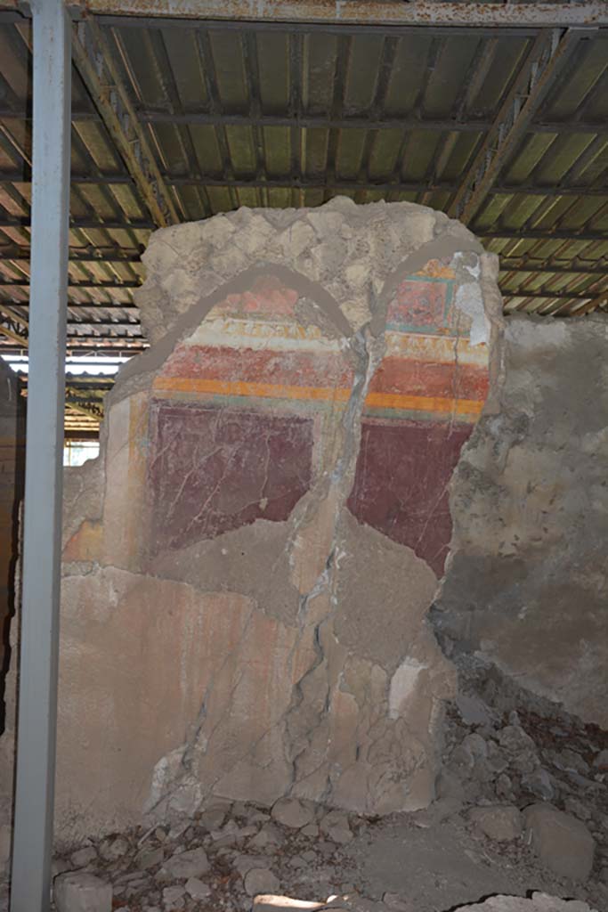 VI.17.41 Pompeii. September 2019. Detail of painted decoration from west wall of north ala.
Foto Annette Haug, ERC Grant 681269 DÉCOR.

