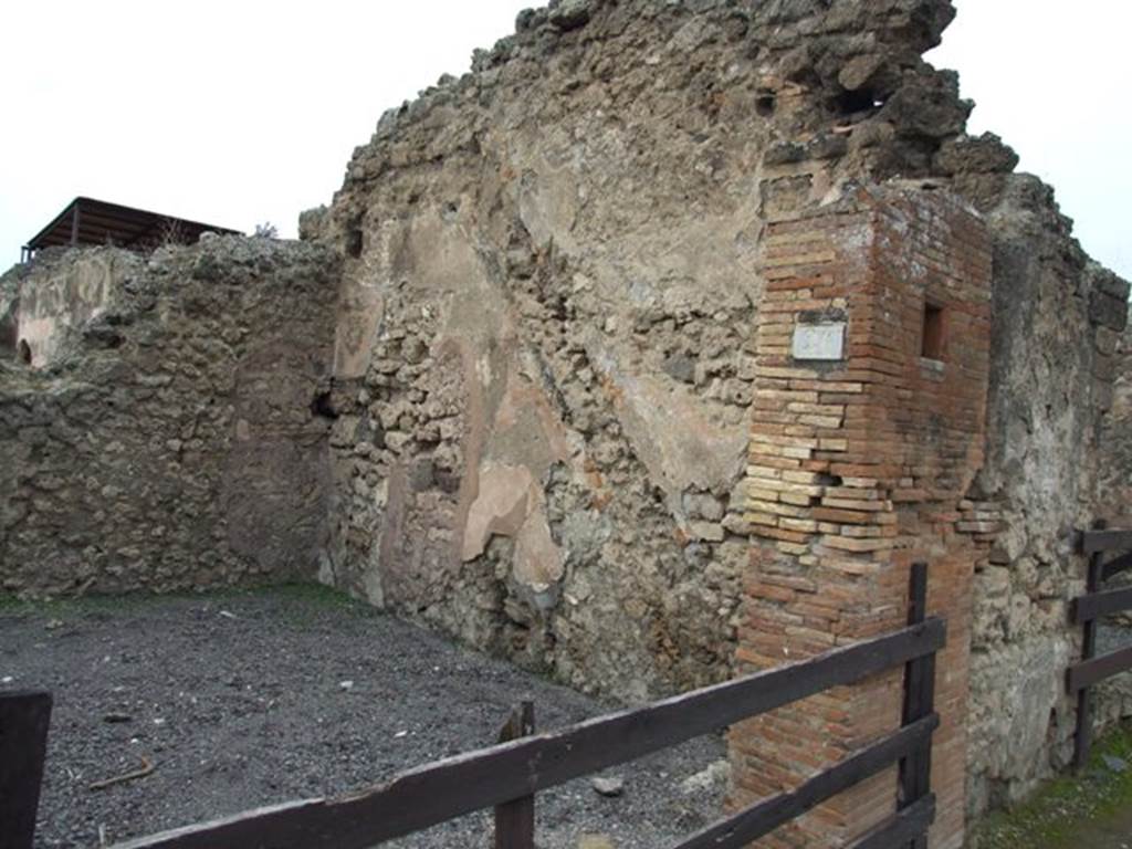 VII.1.26 Pompeii. December 2007. Looking towards north wall.