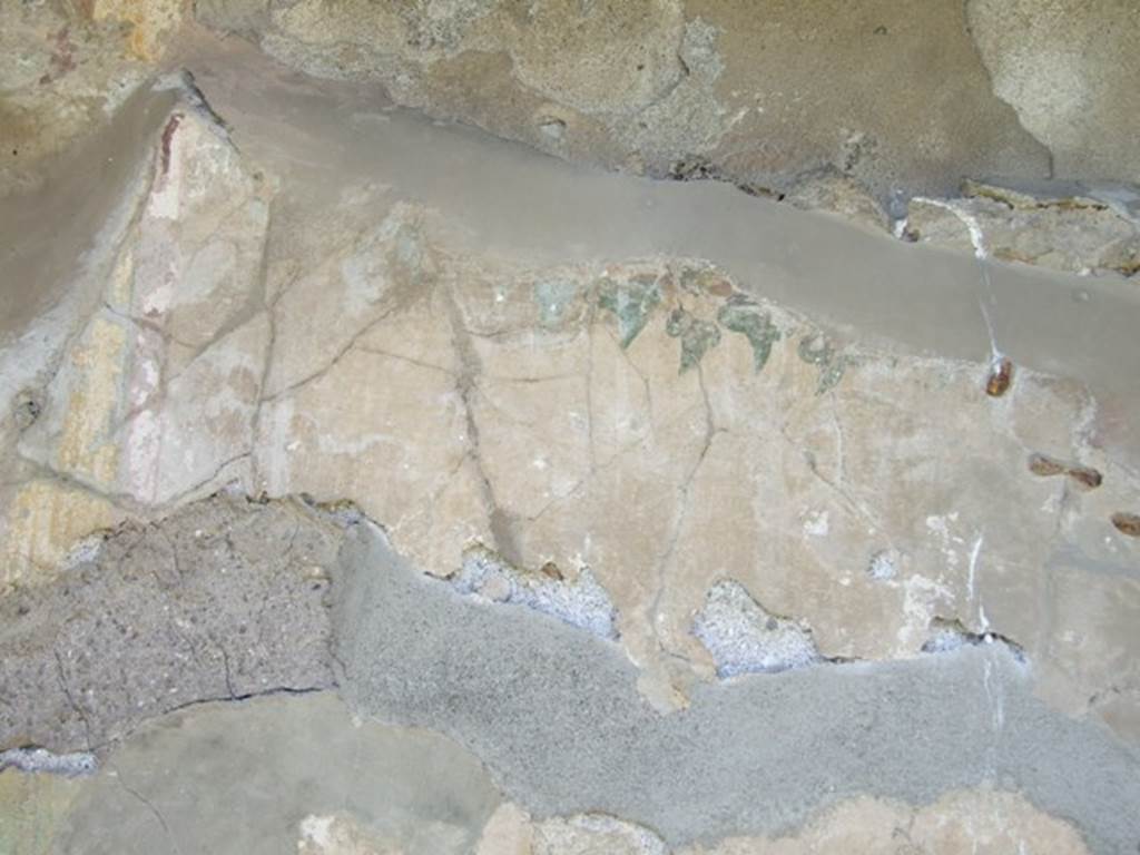 VII.2.16 Pompeii.  March 2009.  Detail in rear wall of Lararium Niche.