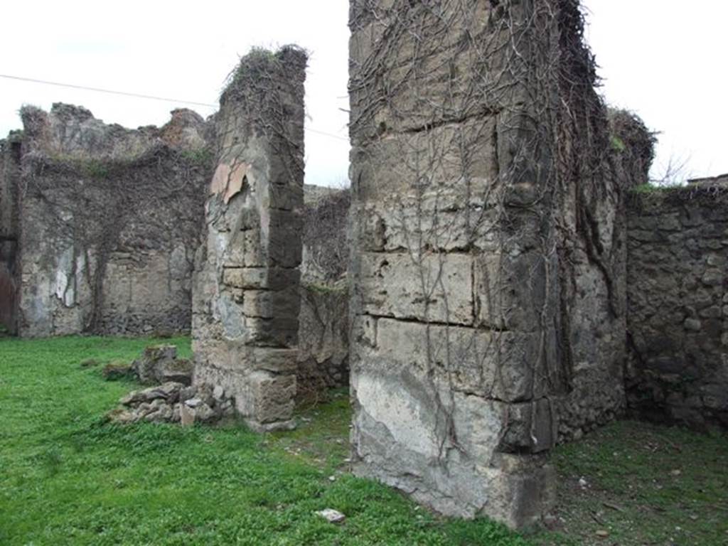 VII.2.20 Pompeii.  December 2007.    Doorways to Rooms 16, 17, 18 and 19.