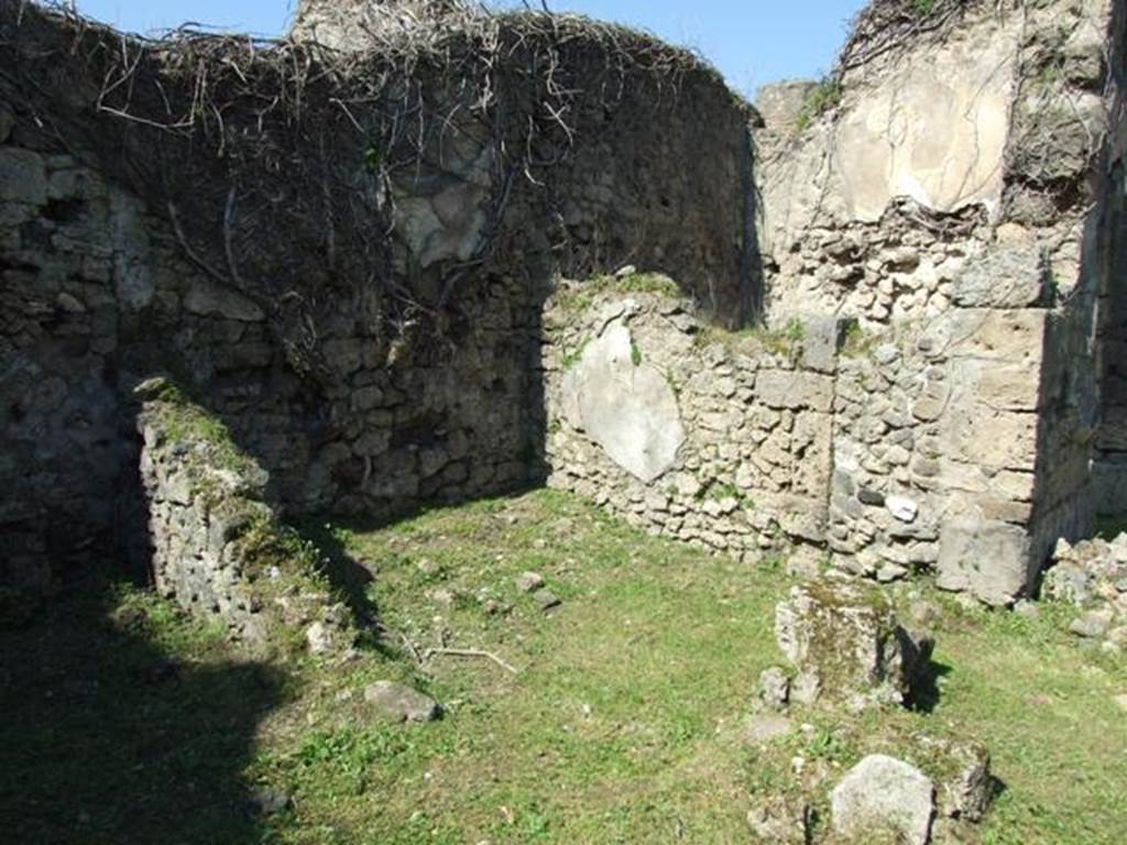 VII.2.20 Pompeii.  March 2009.   Room 17.  Cubiculum. Looking north west