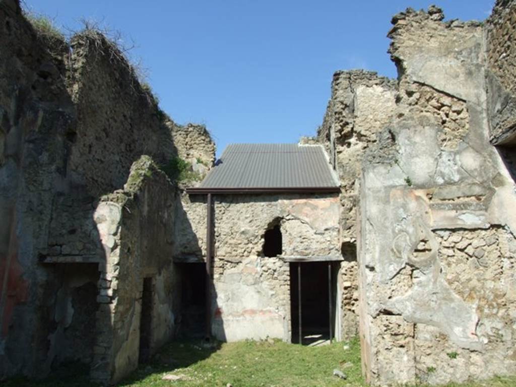 VII.3.29 Pompeii. March 2009. Room 1, looking north across atrium.  