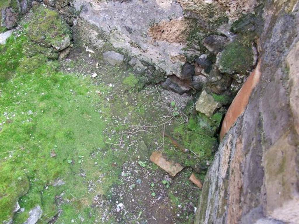 VII.4.4  Pompeii. March 2009. Latrine in Kitchen in south west corner.