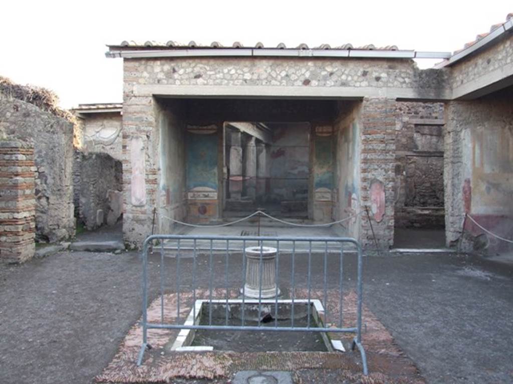 VII.4.48 Pompeii.  December 2007.  Room 2.  Atrium.