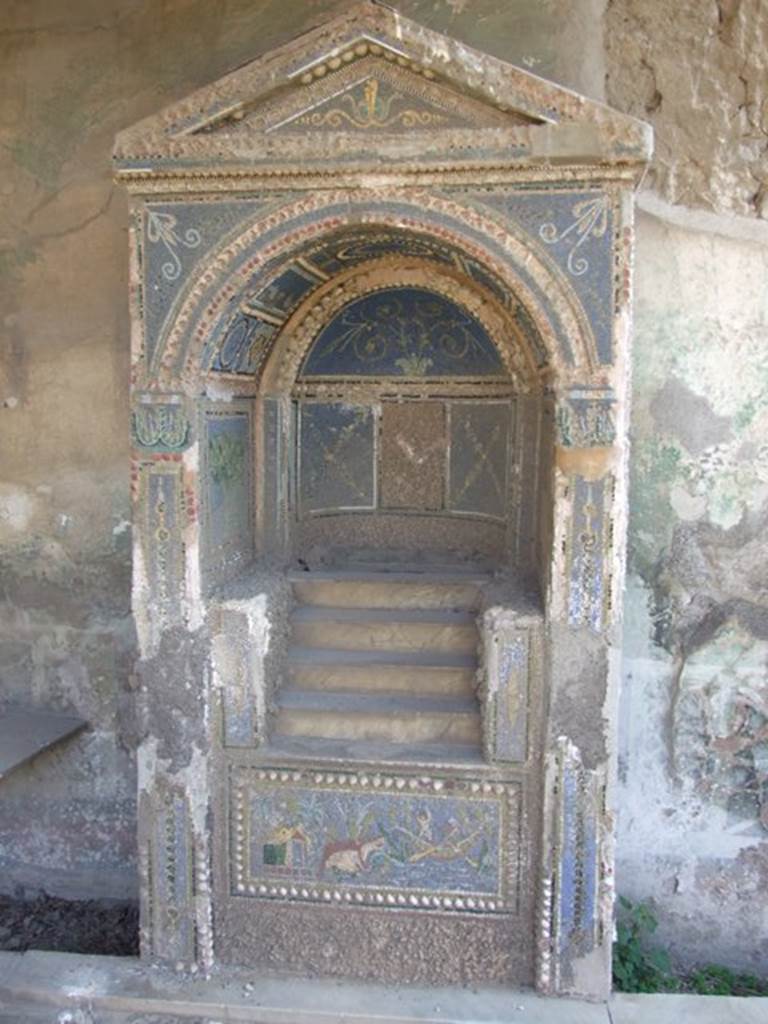 VII.4.56 Pompeii.  March 2009. Mosaic Aedicula Fountain against south wall of Garden area.