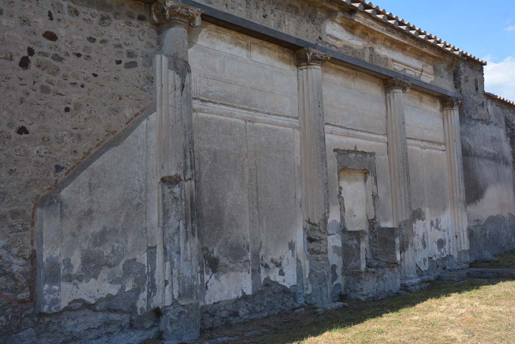 VII.4.57 Pompeii. September 2019. Looking north along west wall
Foto Annette Haug, ERC Grant 681269 DÉCOR.
