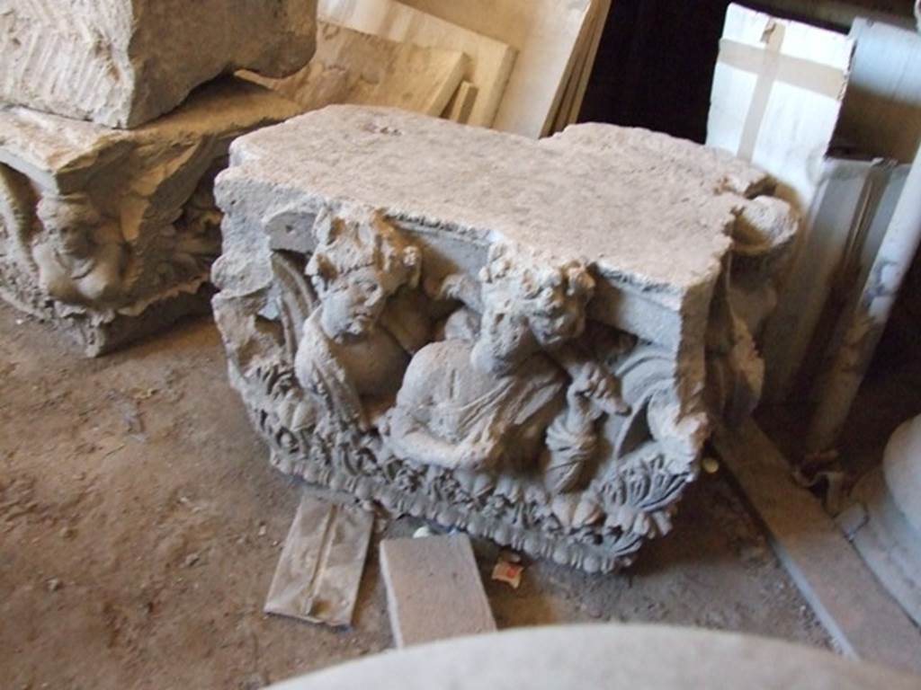 VII.4.57 Pompeii. December 2006, on display in Forum Granaio at VII.7.29.
Satyr pursuing a maenad on a capital. This faced the Via della Fortuna on the top of left-hand side of entrance.