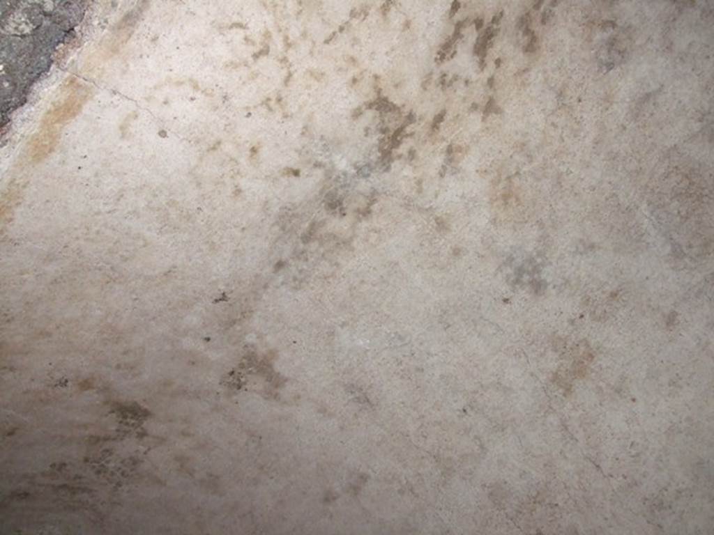 VII.6.3 Pompeii. December 2007. Room (j), bath area.