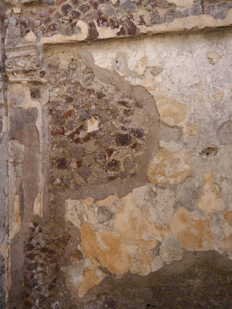 VII.8.01 Pompeii. March 2019. Looking towards north end of east wall.
Foto Anne Kleineberg, ERC Grant 681269 DÉCOR.
