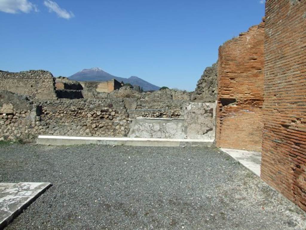VII.9.1 Pompeii. March 2009. North east corner of colonnade 9.
