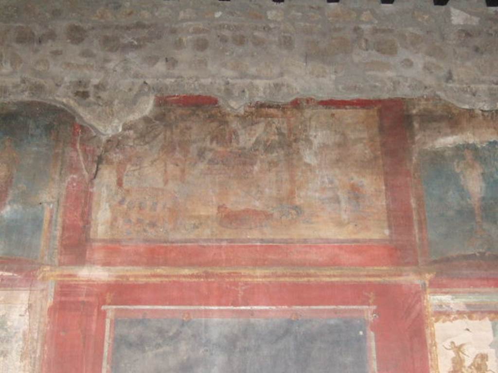 VII.9.7 and VII.9.8 Pompeii. Macellum. September 2005. Upper west wall, wall painting.