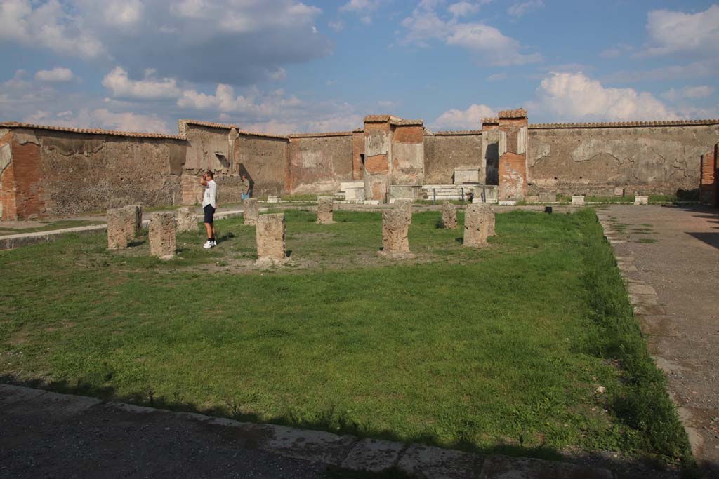 VII.9.7 and VII.9.8 Pompeii. September 2017. Looking towards north-east corner. Photo courtesy of Klaus Heese.