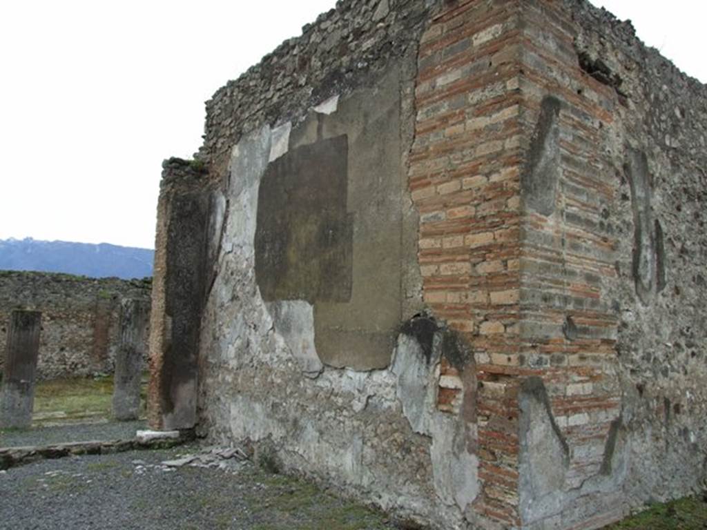 VII.9.47 Pompeii. March 2009. Room 6, west wall of tablinum.  The painting of Mars and Venus was found in the centre of the wall, on 24th June 1820.
