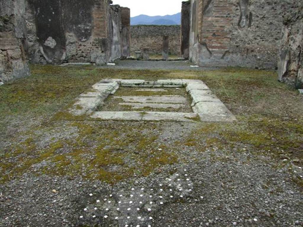 VII.9.47 Pompeii. March 2009. Room 1. Atrium. Looking south to Tablinum.