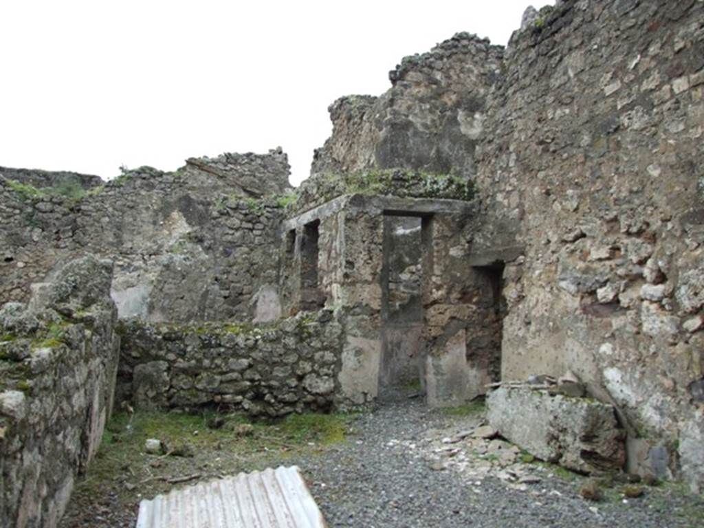 VII.10.9 Pompeii.  March 2009.  Looking south across atrium to corridor leading to VII.10.12.