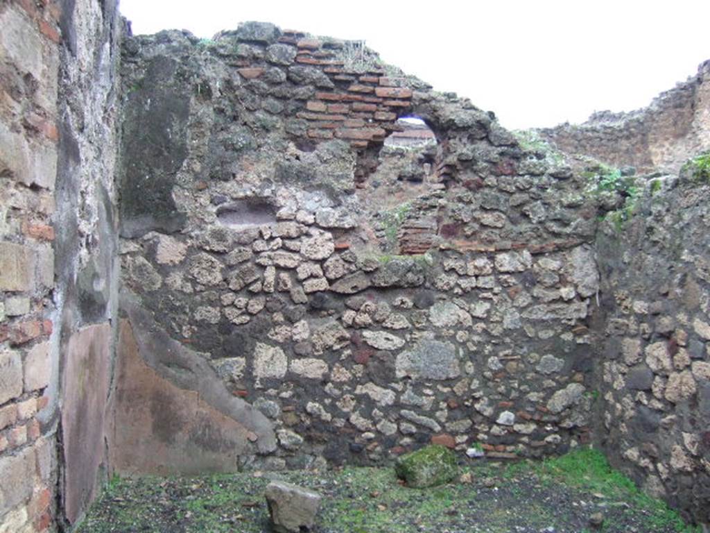 VII.13.8 Pompeii. December 2005. Ala on west side of atrium.