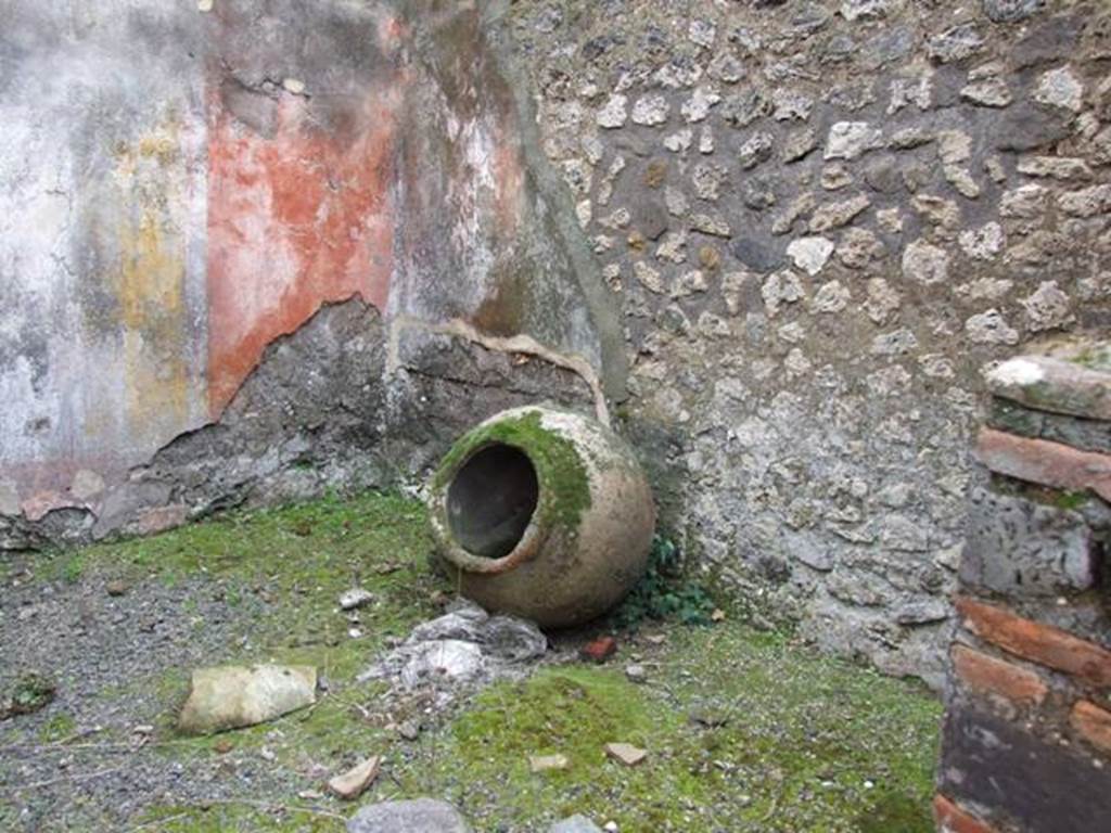 VII.14.5 Pompeii.  March 2009. Room 13. West wall.