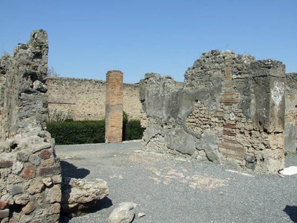 VII.14.9 Pompeii. March 2009. Room 5, tablinum.