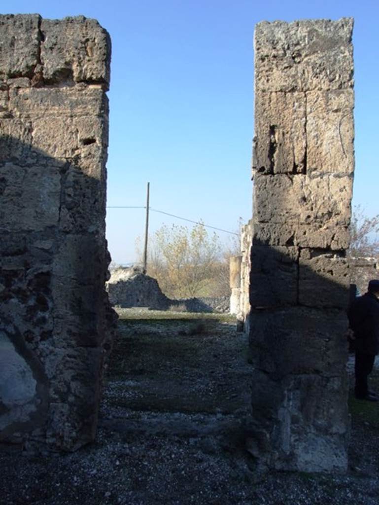 VII.15.2 Pompeii.  December 2007.  Entrance to room on west side of Tablinum.