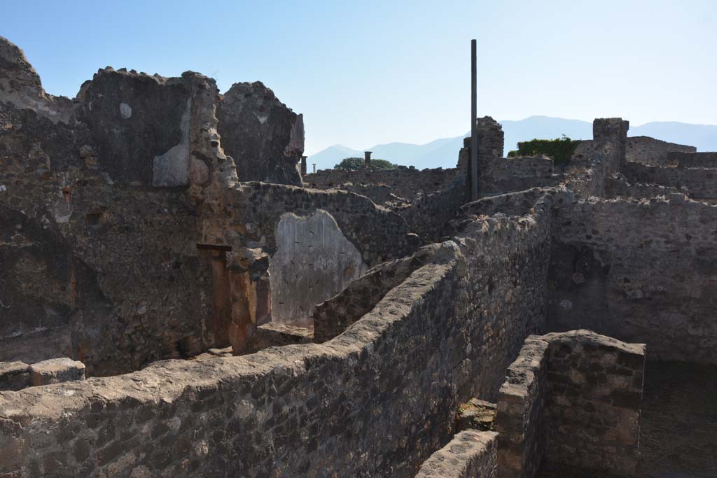 VII.15.2 Pompeii. October 2019. 
Looking south from above rear of VII.15.5/4, taken from small courtyard area at top of corridor behind kitchen.
Foto Annette Haug, ERC Grant 681269 DÉCOR.
