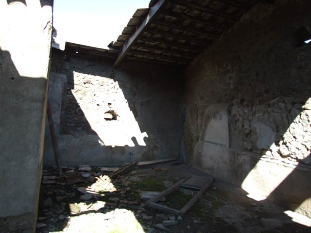 VII.15.2 Pompeii.  March 2009. Apodyterium.  North wall.  Site of a painting of the Slaughter of the Niobids.