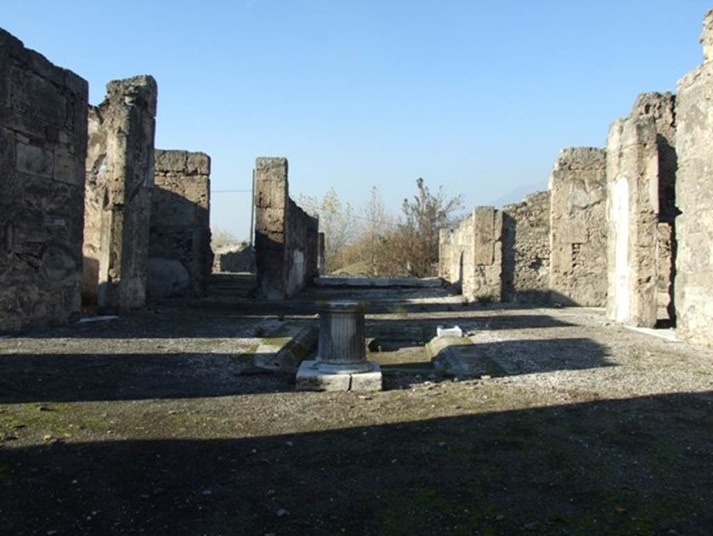 VII.15.2 Pompeii. December 2007. Looking north across atrium.
