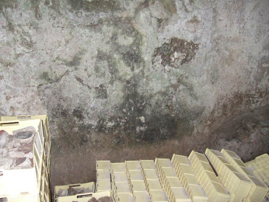 VII.15.16 Pompeii. May 2006. Granary, room O, north wall.