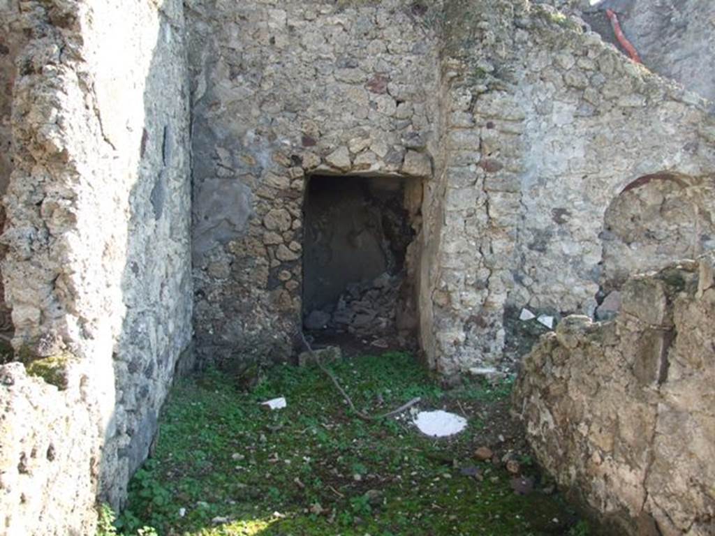 VII.16.13 Pompeii. December 2007. Corridor 50, looking south to entrance to corridor 41.