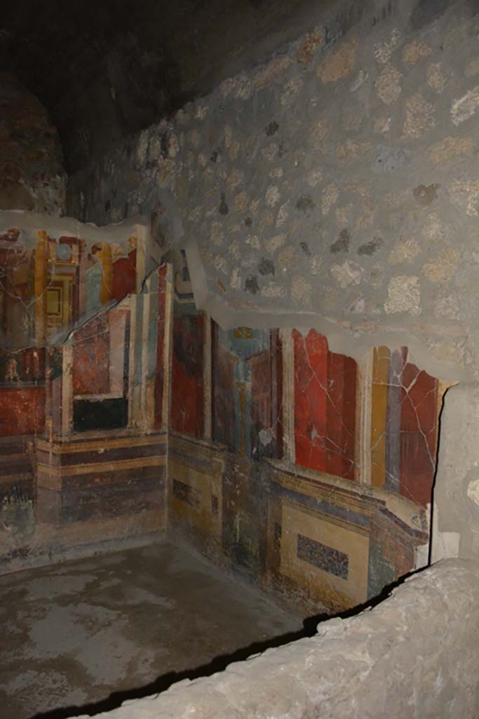 VII.16.22 Pompeii. October 2018. Looking towards south wall.
Foto Annette Haug, ERC Grant 681269 DÉCOR.
