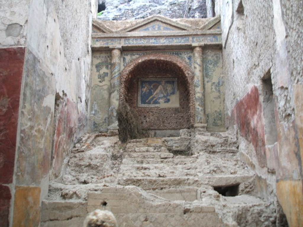 VII.16.a Pompeii. May 2015. Room 9, looking towards north end of natatio or warm pool. 
Photo courtesy of Buzz Ferebee.
