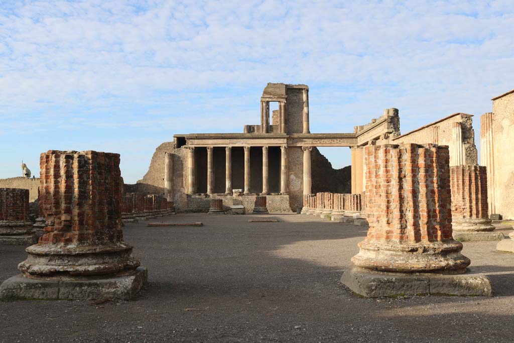 VIII.1.1 Pompeii. December 2018. Basilica, looking west across main central room to the Tribunal. Photo courtesy of Aude Durand.