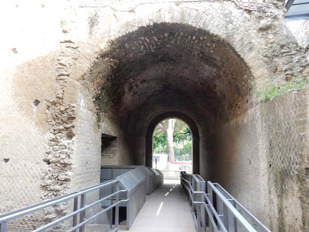 VIII.1.a, Pompeii. May 2018. Looking south. Photo courtesy of Buzz Ferebee.