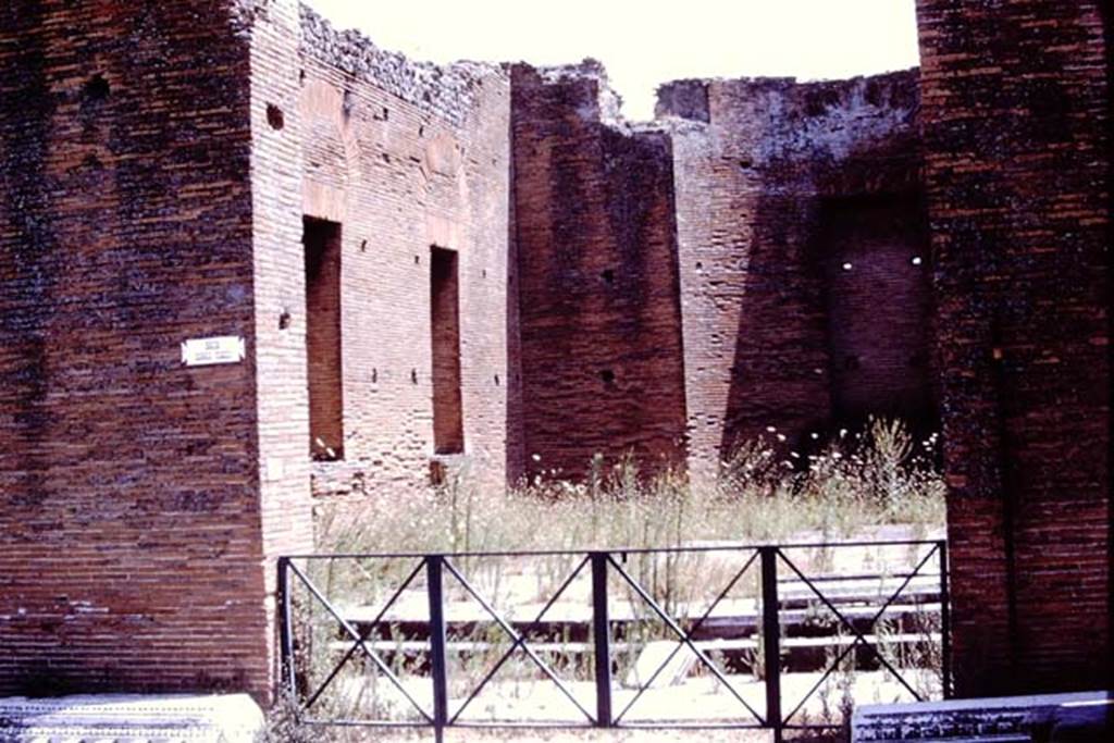VIII.2.6 Pompeii. 1977. Looking south-east across entrance doorway. The name-plaque at the entrance gives the appellation “Sala degli Edili”.
Photo by Stanley A. Jashemski.
Source: The Wilhelmina and Stanley A. Jashemski archive in the University of Maryland Library, Special Collections (See collection page) and made available under the Creative Commons Attribution-Non-Commercial License v.4. See Licence and use details.
J77f0560