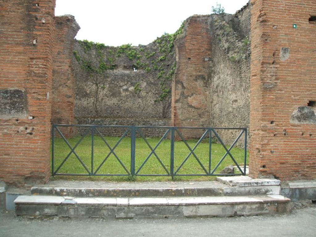 VIII.2.10 Pompeii. May 2005. Looking south across entrance and marble steps.