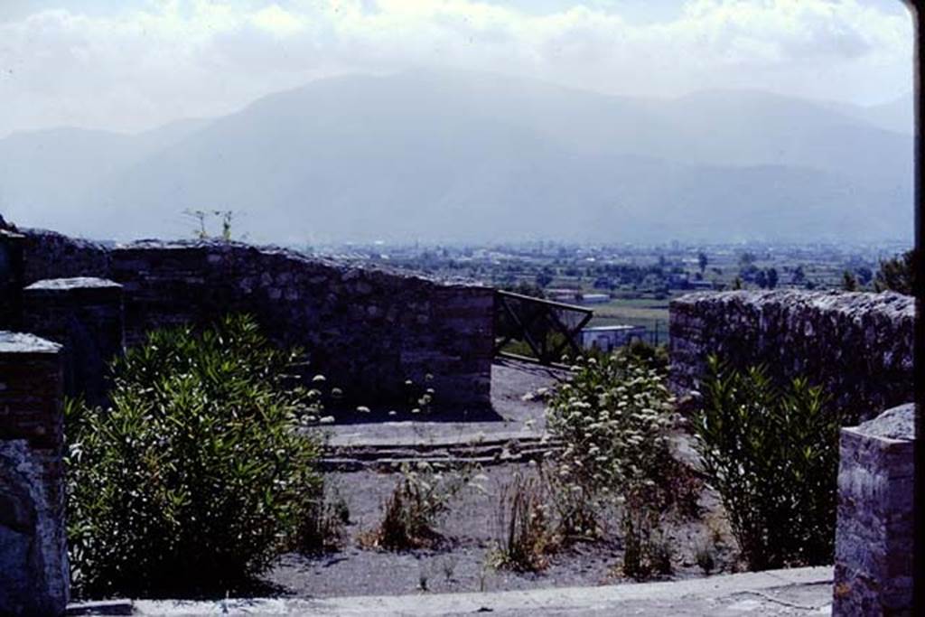 VIII.2.20 Pompeii, 1968. Looking south-east from the west side across the small peristyle garden. Photo by Stanley A. Jashemski.
Source: The Wilhelmina and Stanley A. Jashemski archive in the University of Maryland Library, Special Collections (See collection page) and made available under the Creative Commons Attribution-Non Commercial License v.4. See Licence and use details. J68f1065