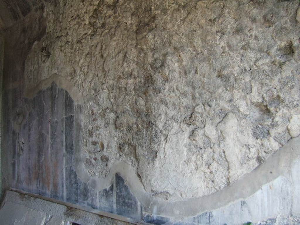 VIII.2.26 Pompeii. September 2005. Room 6, east wall of triclinium.