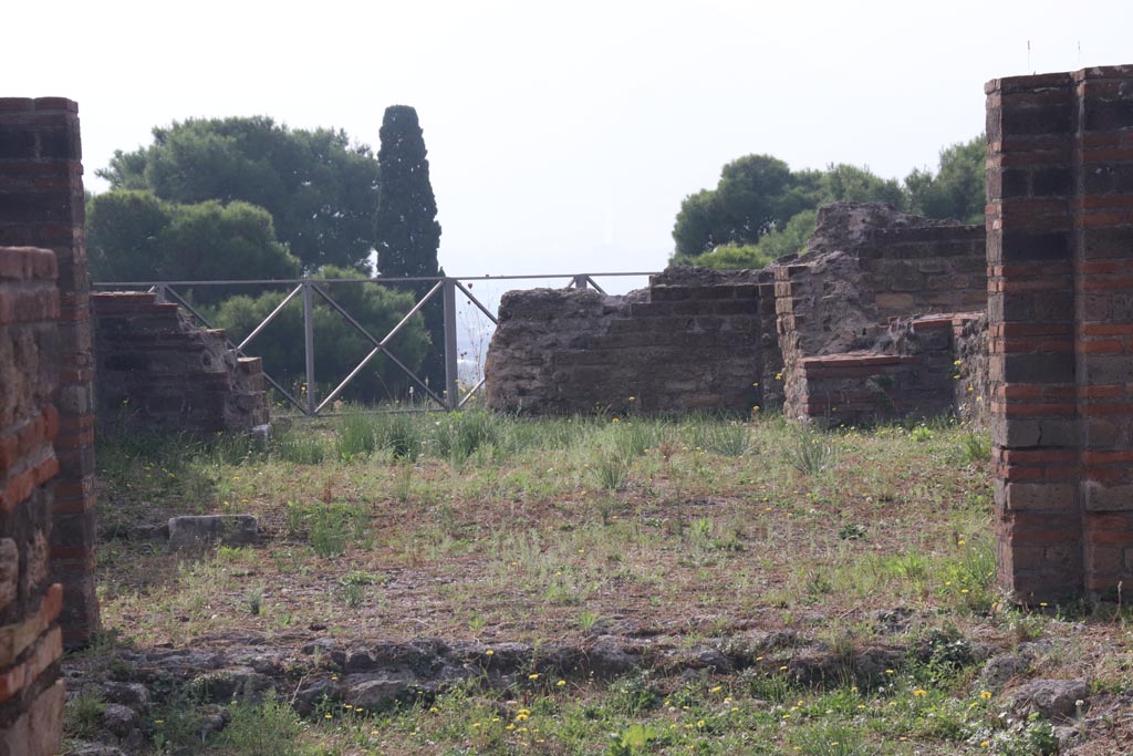 VIII.2.29 Pompeii. October 2023. Looking south from impluvium towards tablinum. Photo courtesy of Klaus Heese.