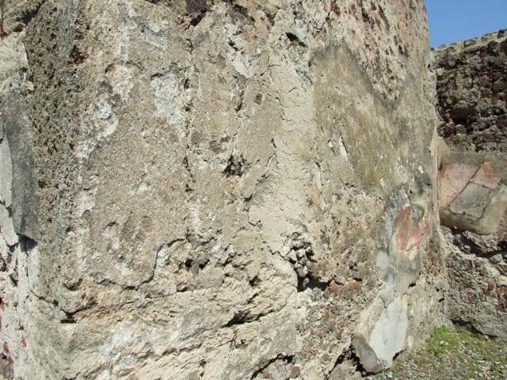VIII.4.15 Pompeii. March 2009. Room 4, north wall of ala.  